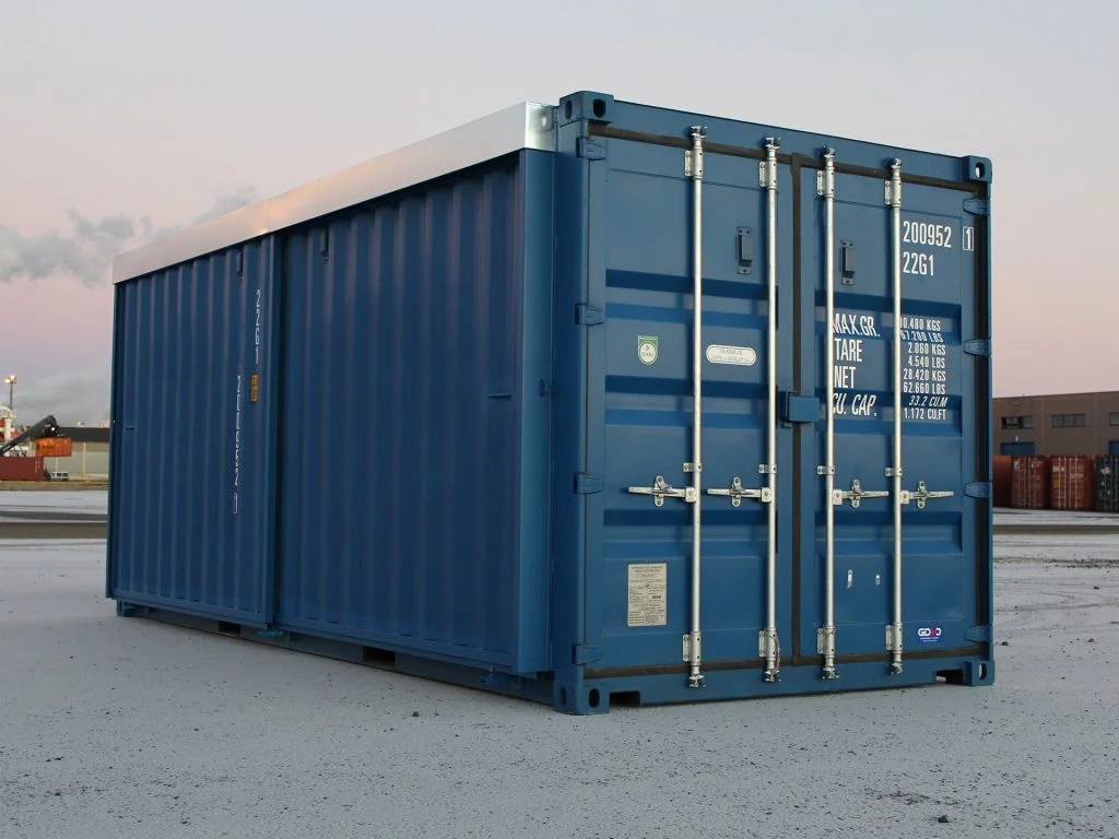 Contenedor High Cube de 20 pies (9 pies 6 pulgadas de alto), apto para almacenamiento de IBC, con puerta corrediza