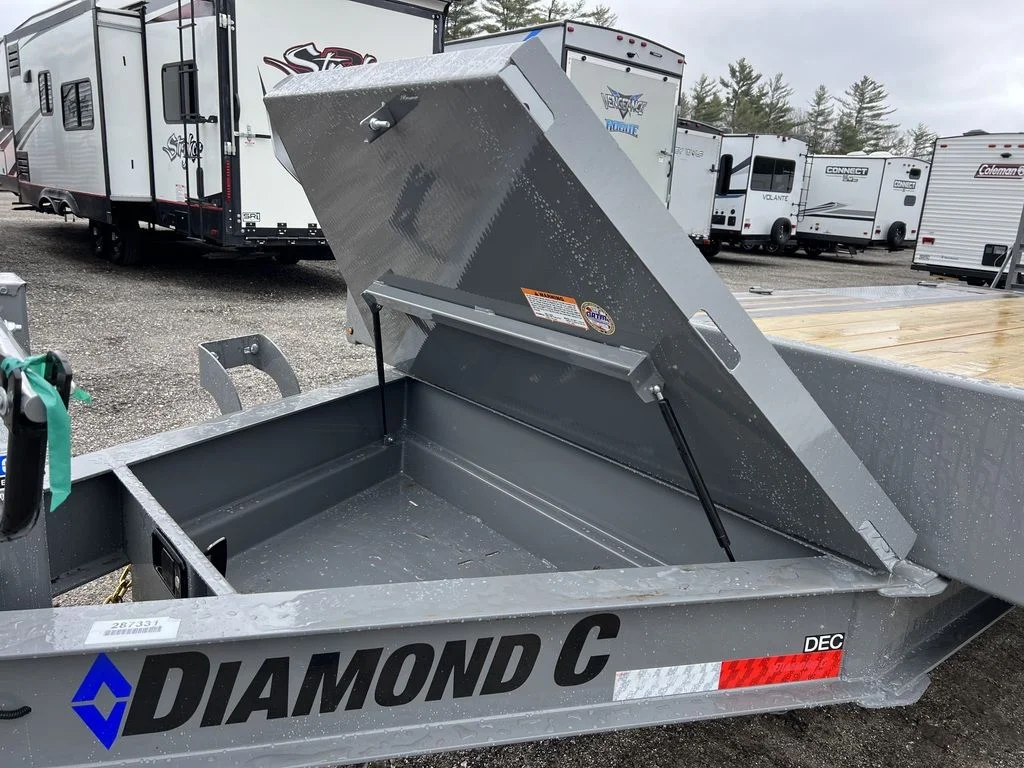Remolque de equipos Diamond C 2024 de 8,5 × 20 pies, 20K, tipo Deckover, con plataforma exterior Blackwood - Imagen 6