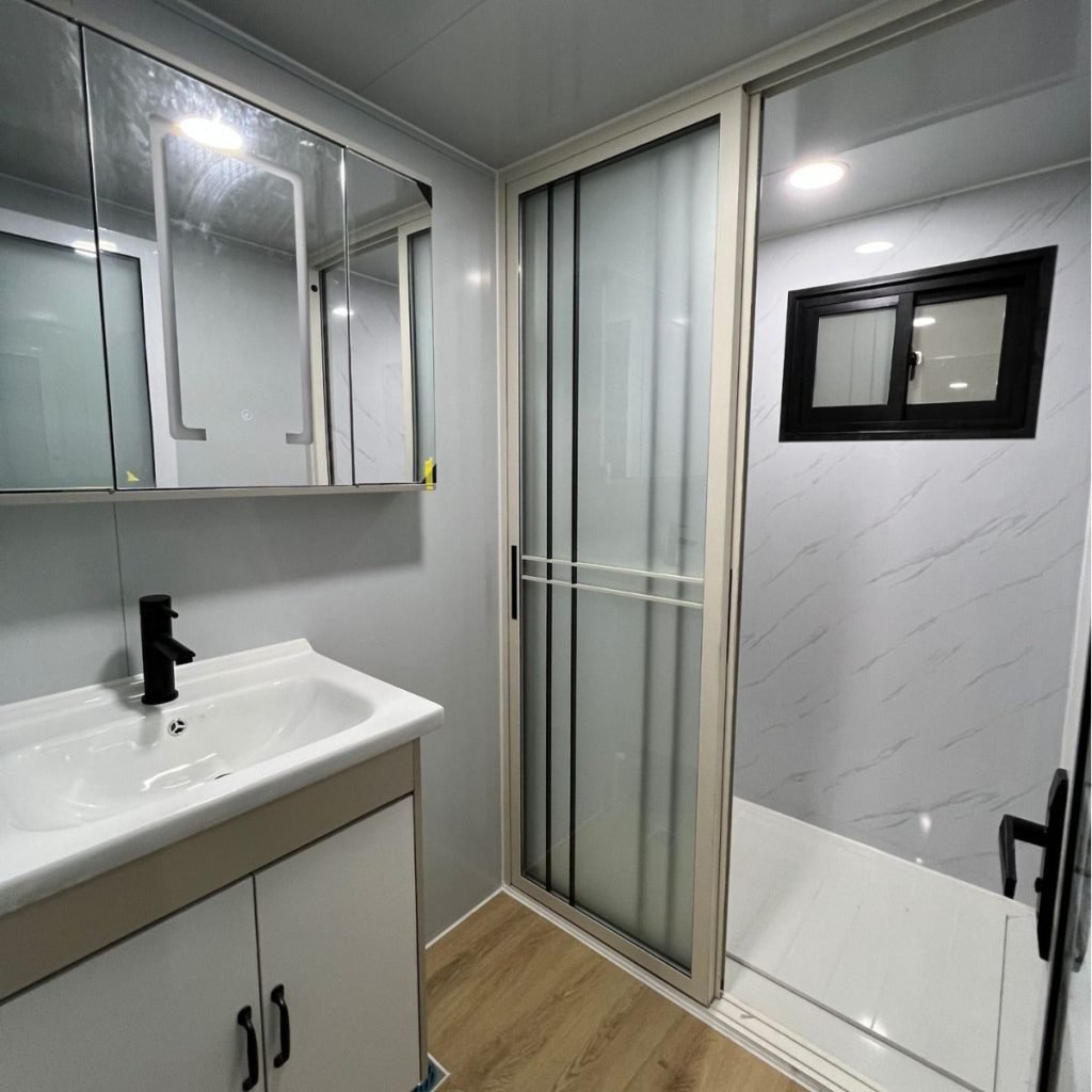 Arctic Haven – Estudio de contenedor ampliable de 40′ | Espacio de oficina portátil fuera de la red - Imagen 7