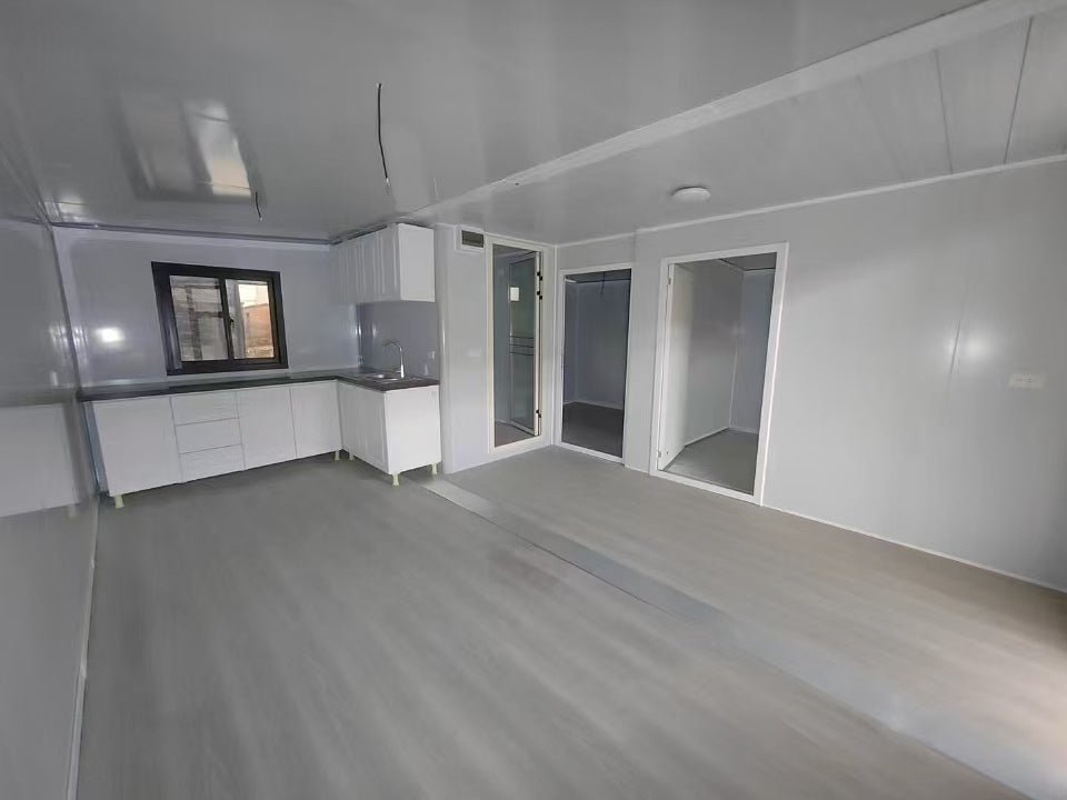 Arctic Haven – Estudio de contenedor ampliable de 40′ | Espacio de oficina portátil fuera de la red - Imagen 8