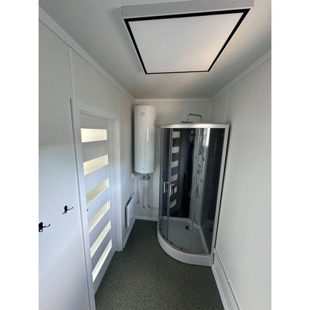 Contenedor habitable de 6,00 x 3,00 m con cocina americana, WC y ducha. - Imagen 5