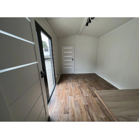 Unidad residencial / Unidad de oficina de 24 m2 - Imagen 20