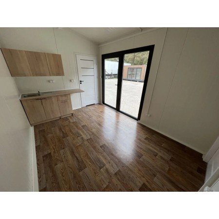 Unidad residencial / Unidad de oficina de 24 m2 - Imagen 19